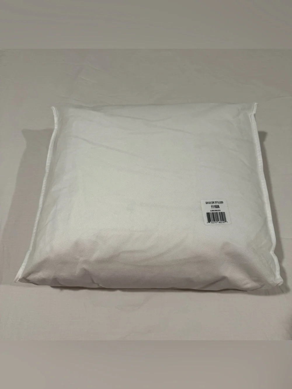 New Quince Premium Duck Down Duvet Insert Comforter Full/Queen MSRP $184 White